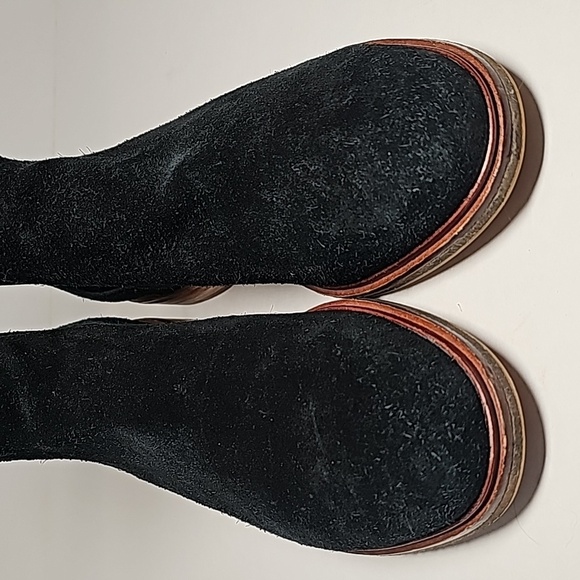 Clarks Clarkdale Arlo Black Suede Ankle Chelsea Boots Size  display picture 3